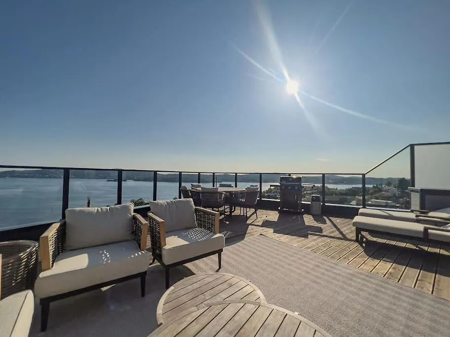 Sjoutsikt, Jacuzzi Og Solfylt Daire Bergen