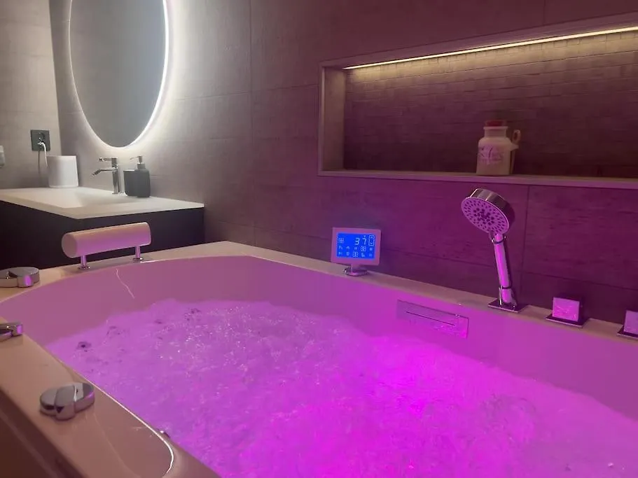 Sjoutsikt, Jacuzzi Og Solfylt Daire Bergen
